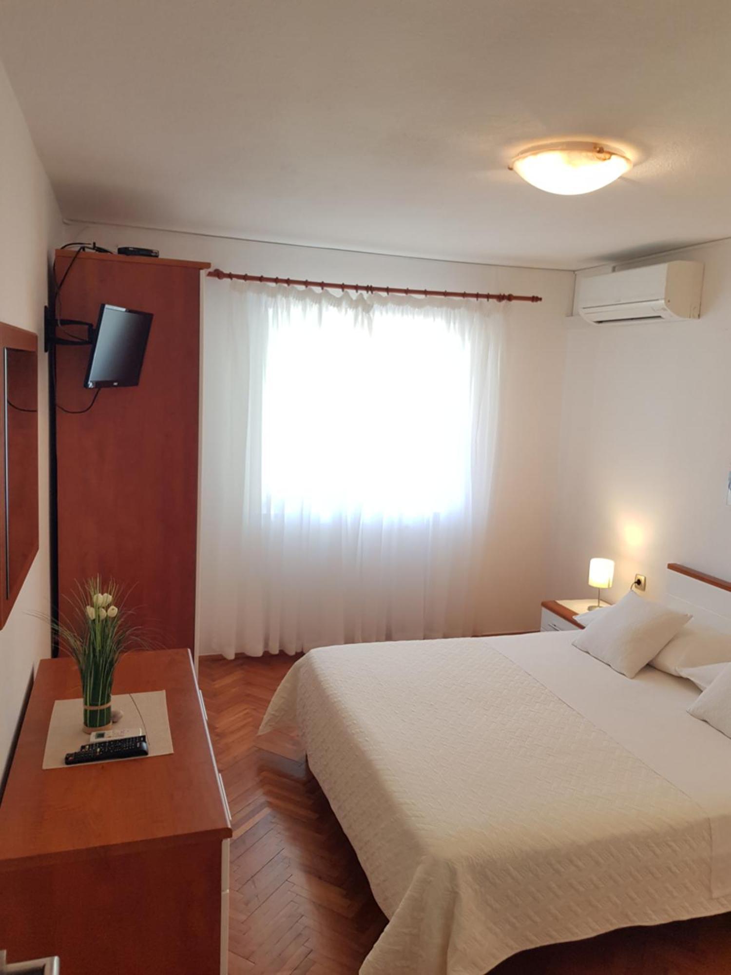 Apartments Huljic Hvar Town Habitación foto